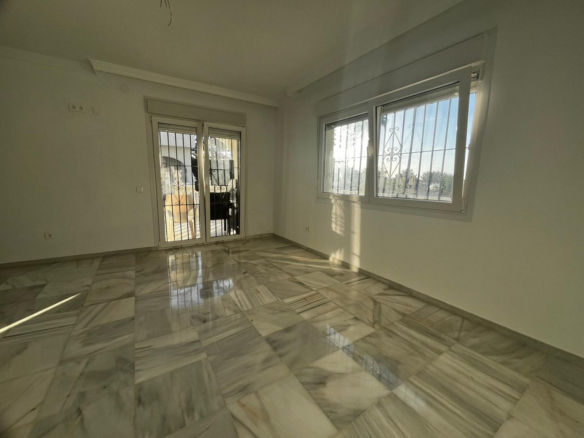 Villa for sale in Mijas