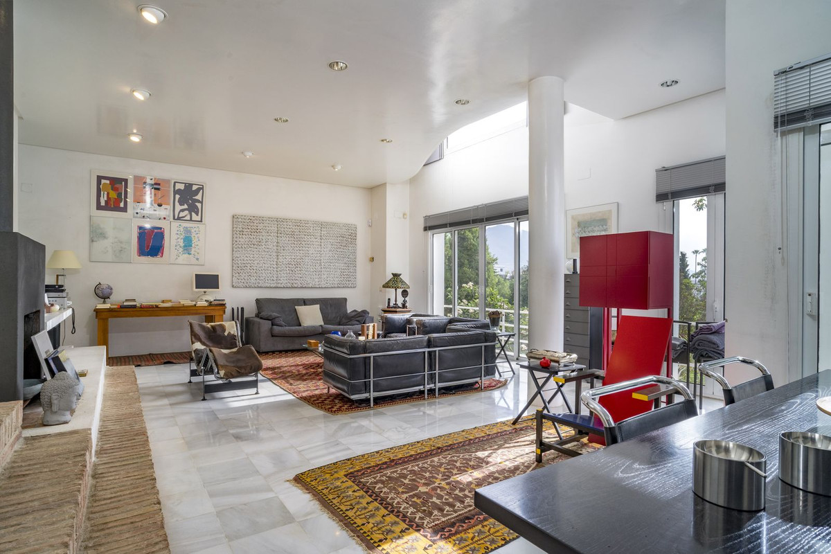 Villa for sale in Mijas