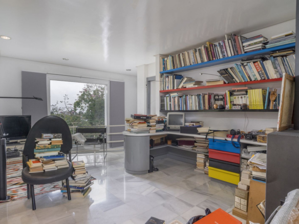Villa for sale in Mijas