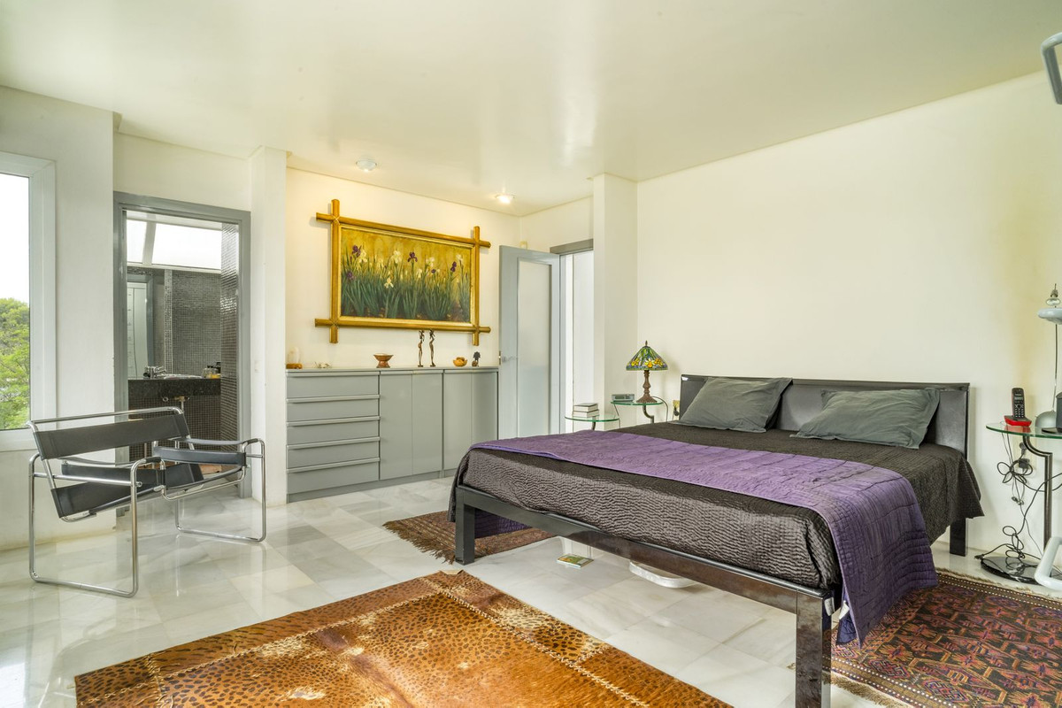Villa for sale in Mijas