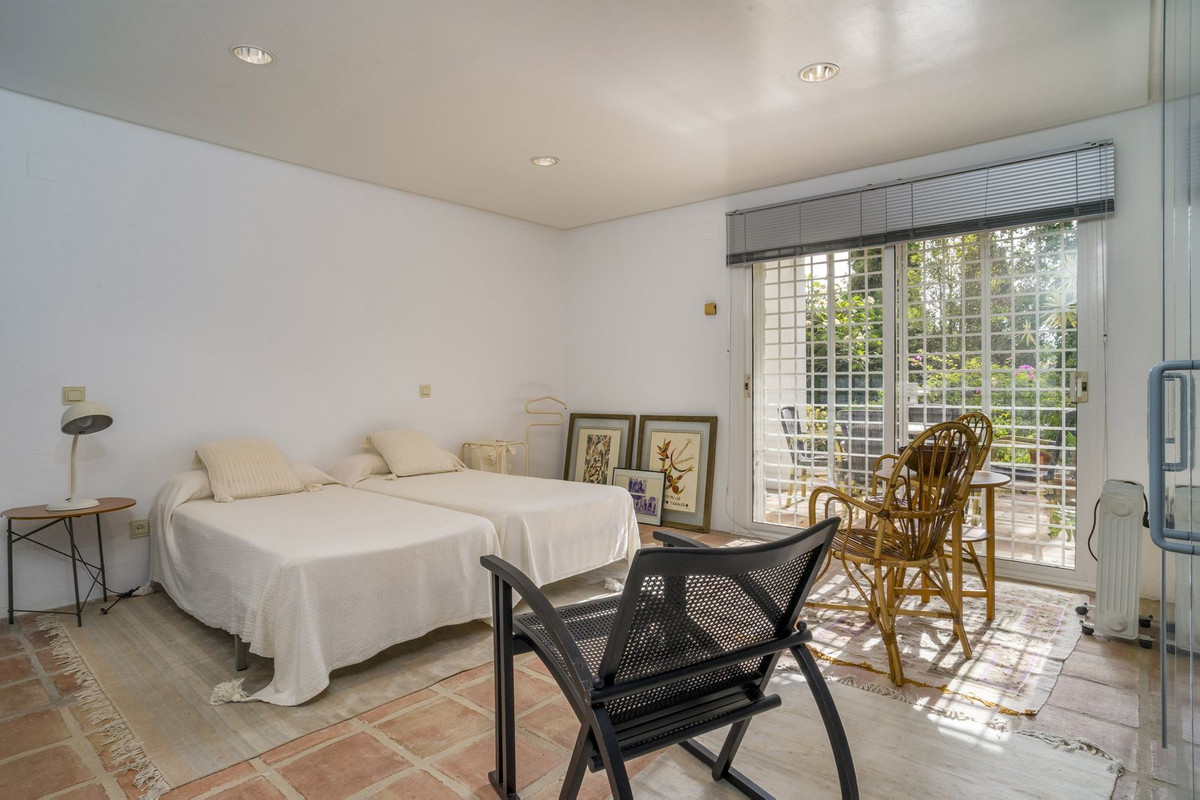 Villa for sale in Mijas