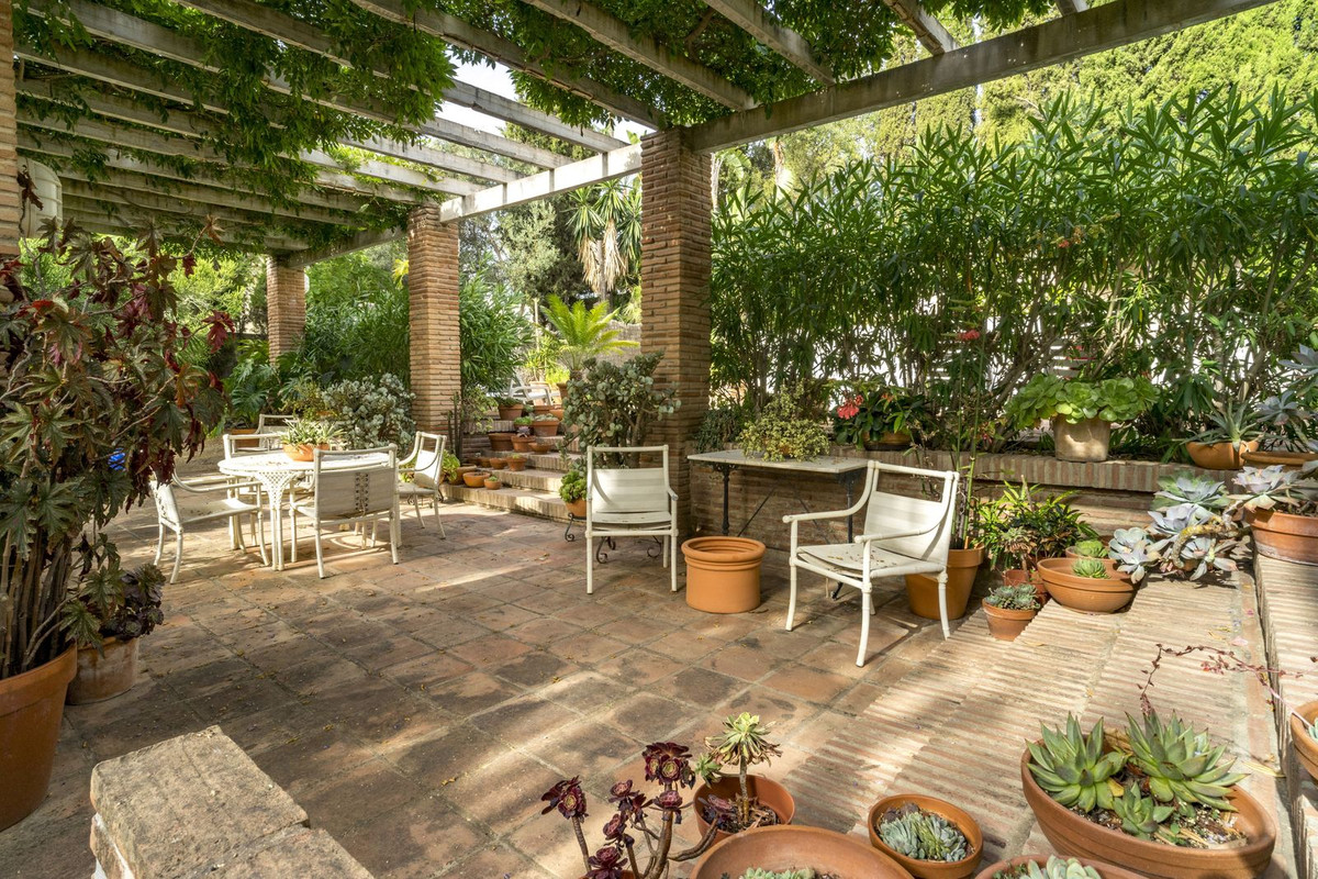 Villa for sale in Mijas