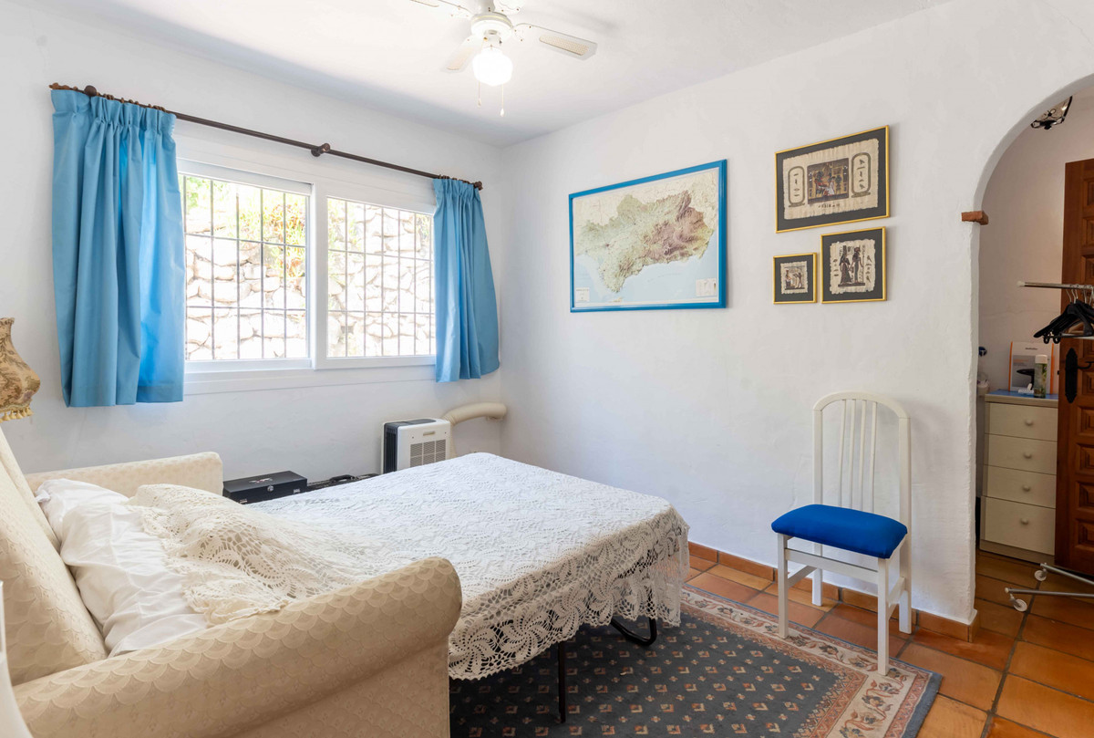Villa for sale in Mijas