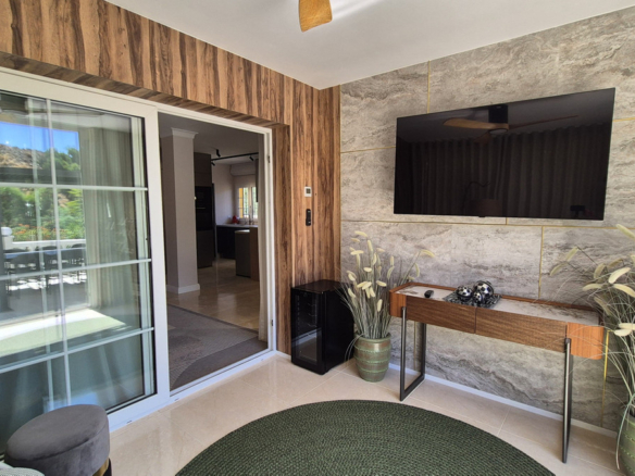 Villa for sale in Mijas