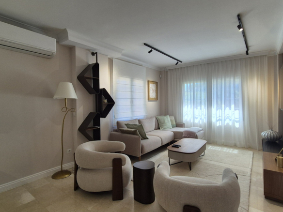 Villa for sale in Mijas