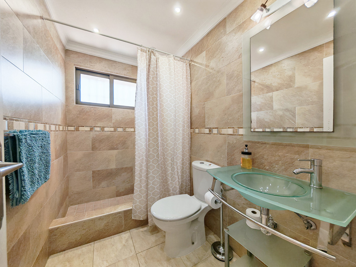 Villa for sale in Mijas