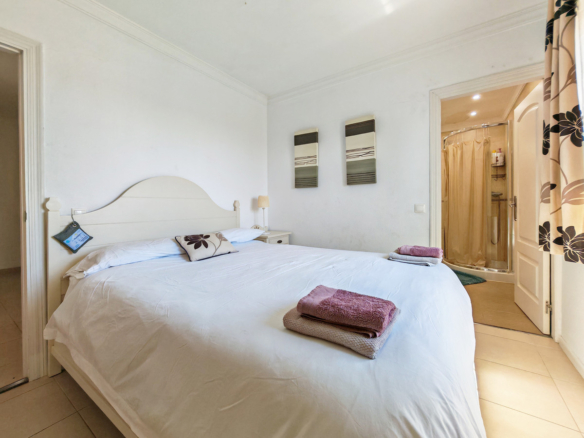 Villa for sale in Mijas