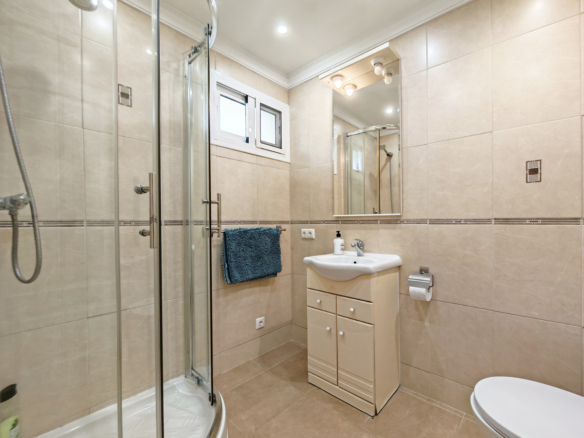 Villa for sale in Mijas