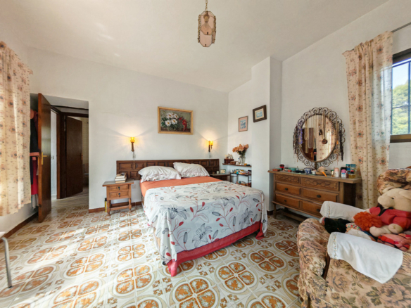 Villa for sale in Mijas