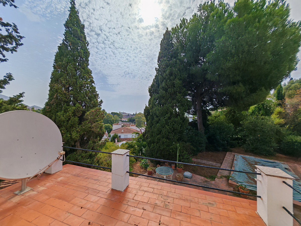 Villa for sale in Mijas