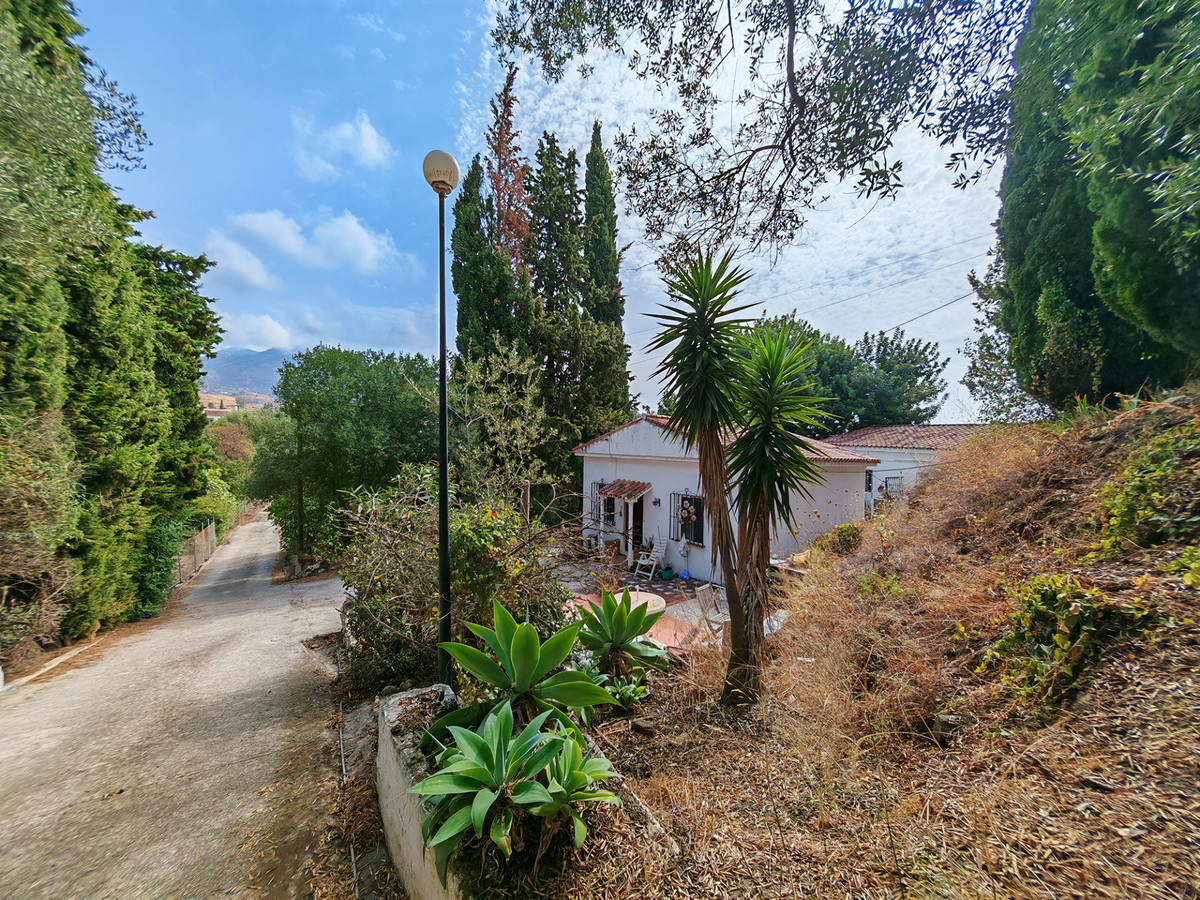 Villa for sale in Mijas