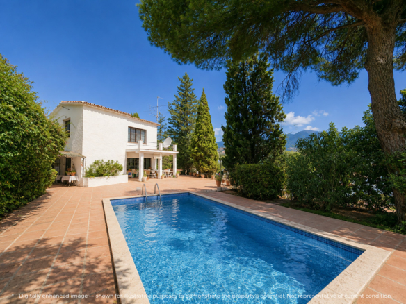 Villa for sale in Mijas