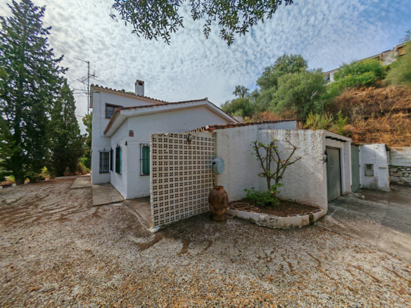 Villa for sale in Mijas