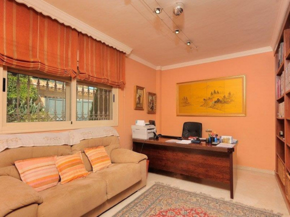 Villa for sale in Torremolinos