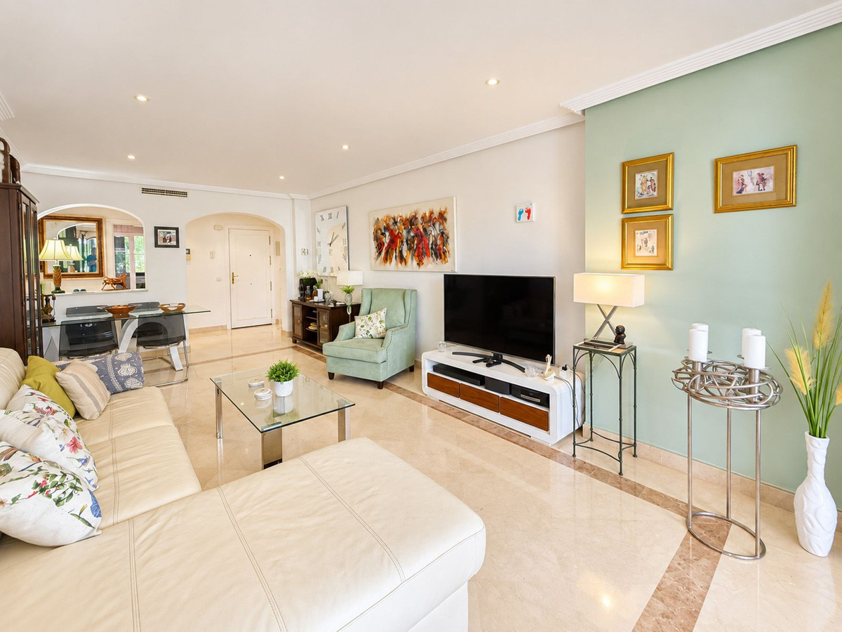 Apartment for sale in Benahavís