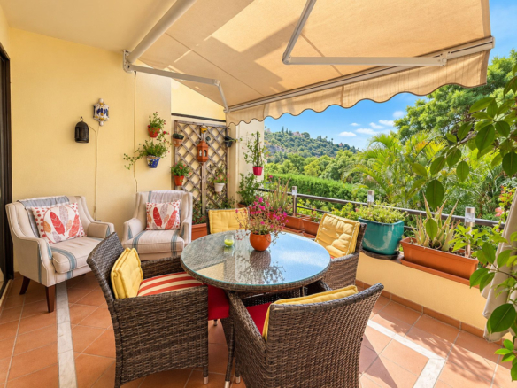 Apartment for sale in Benahavís