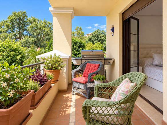 Apartment for sale in Benahavís