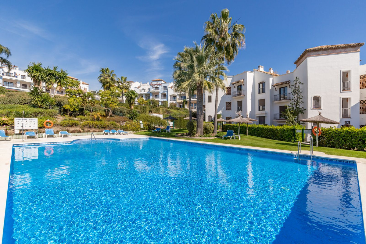 Apartment for sale in Benahavís