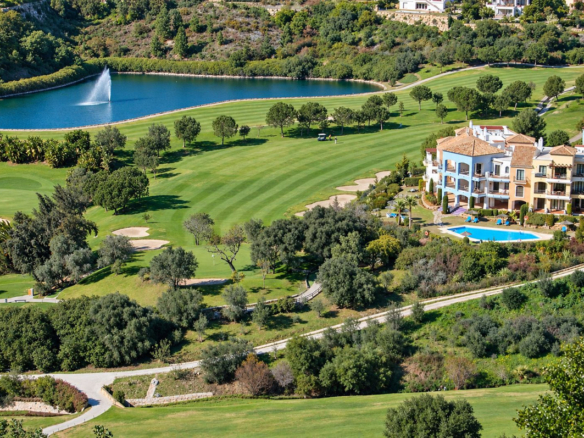 Apartment for sale in Benahavís