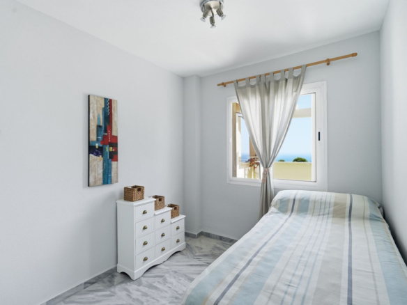 Apartment for sale in Benalmadena