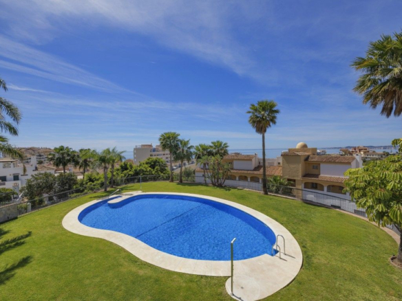 Apartment for sale in Benalmadena