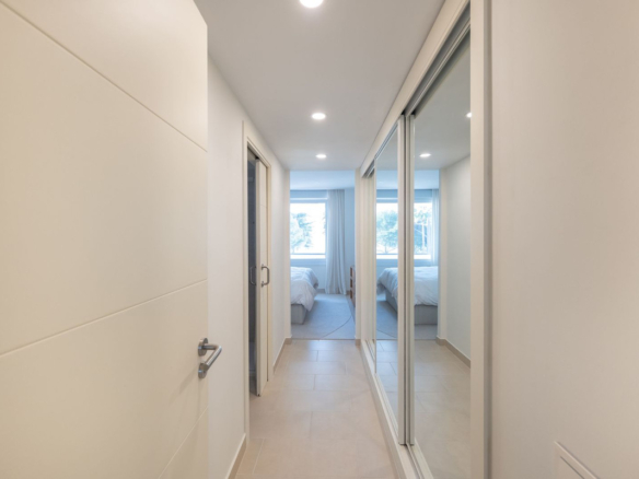 Apartment for sale in Estepona