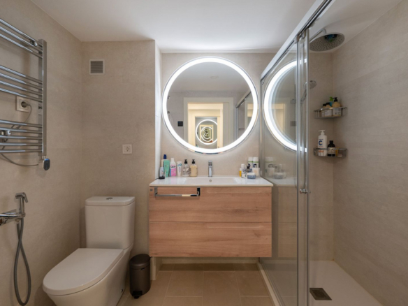 Apartment for sale in Estepona