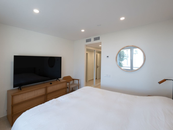 Apartment for sale in Estepona