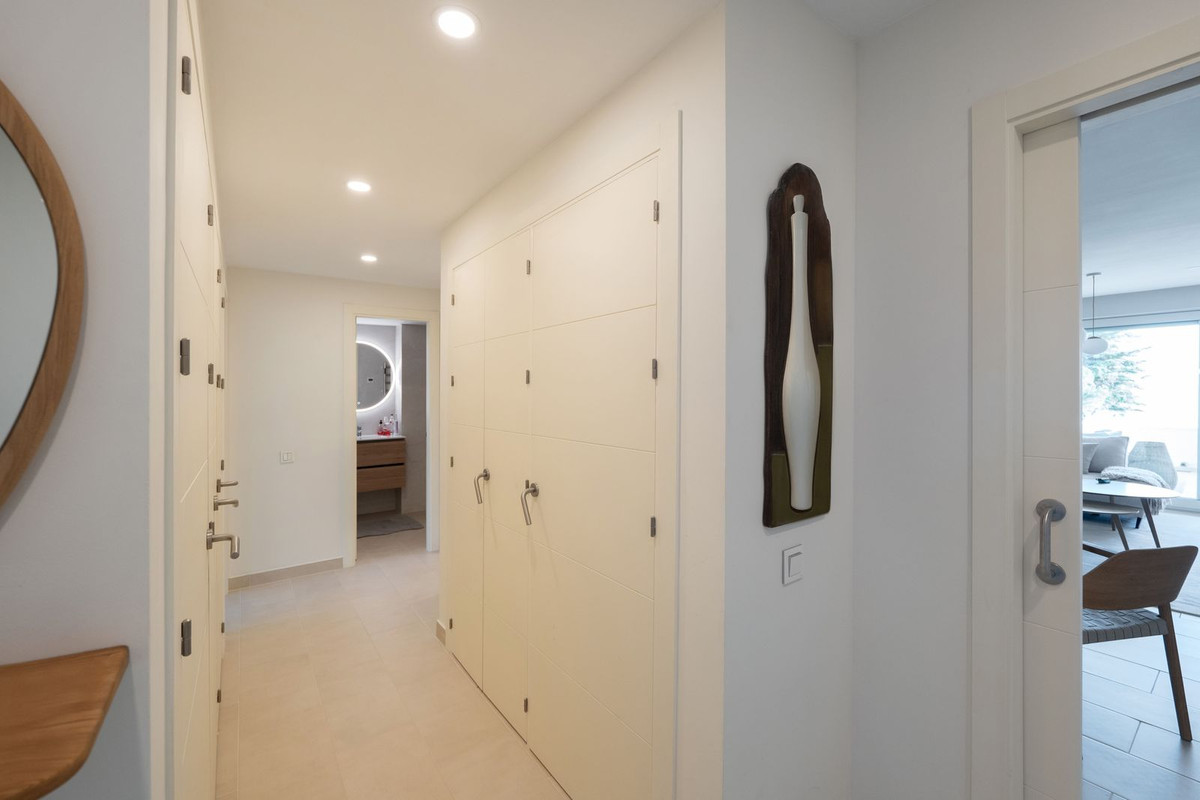 Apartment for sale in Estepona