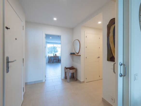 Apartment for sale in Estepona