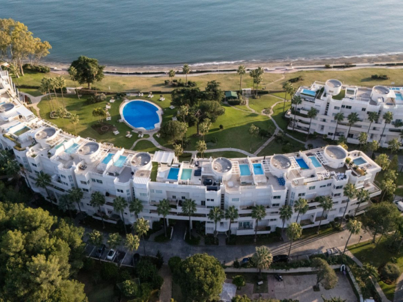 Apartment for sale in Estepona
