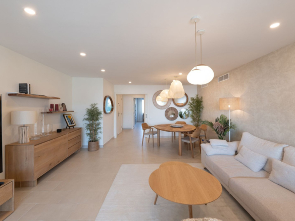 Apartment for sale in Estepona