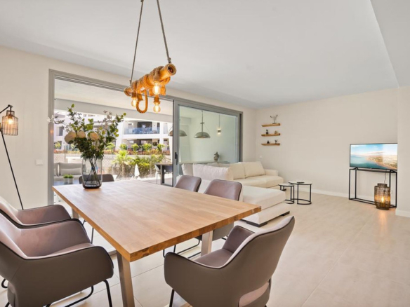 Apartment for sale in Estepona