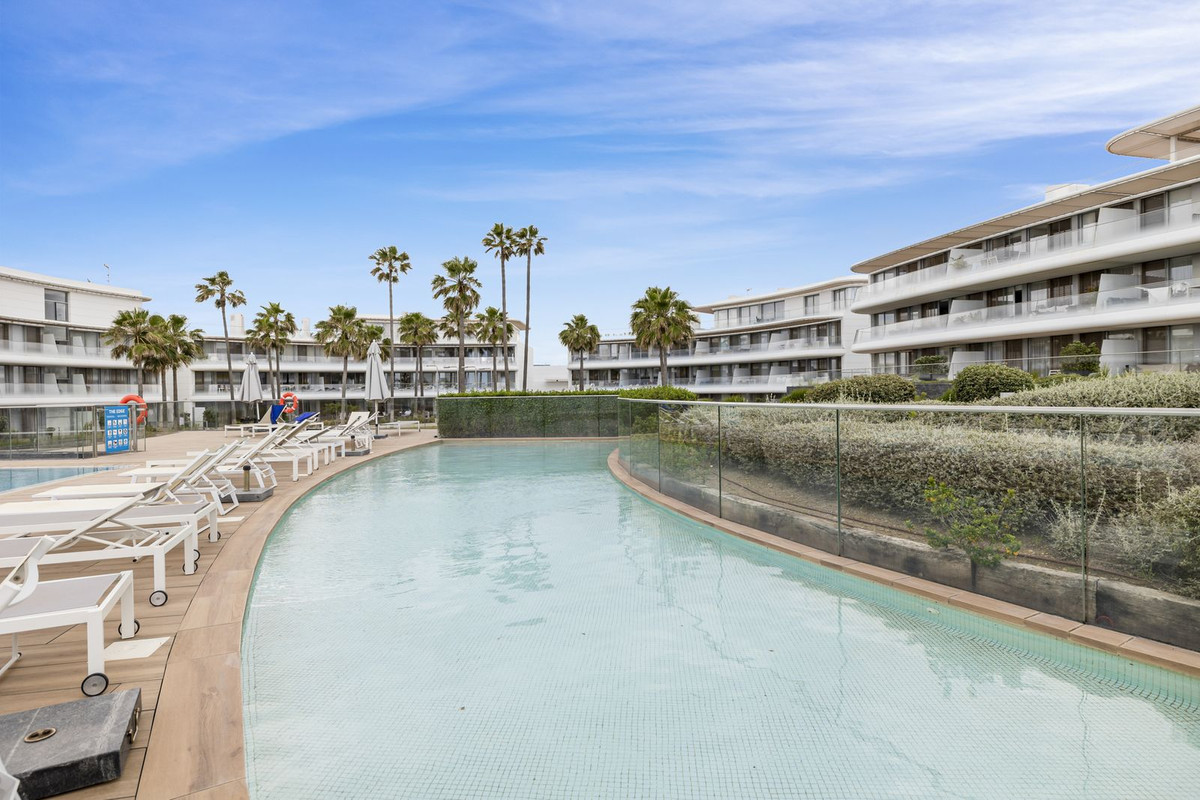 Apartment for sale in Estepona