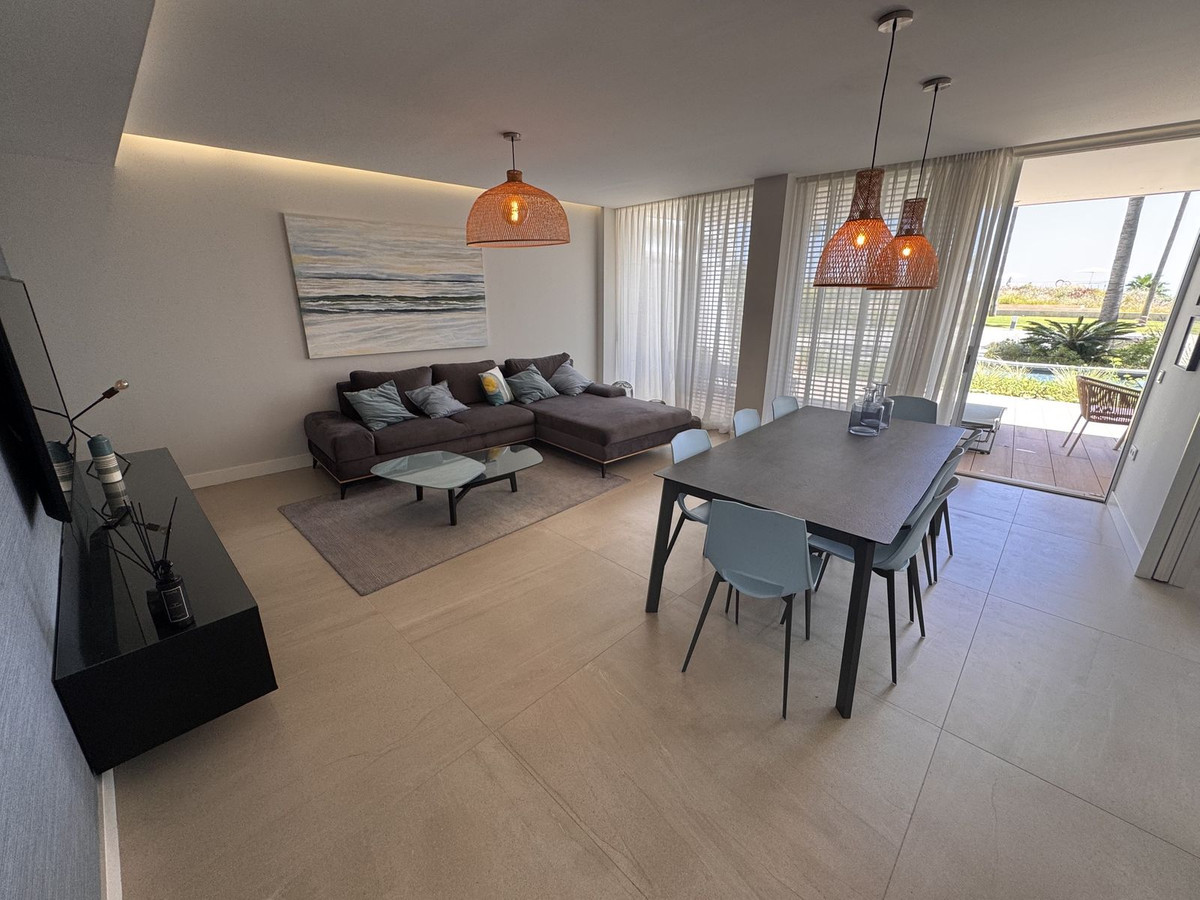 Apartment for sale in Estepona
