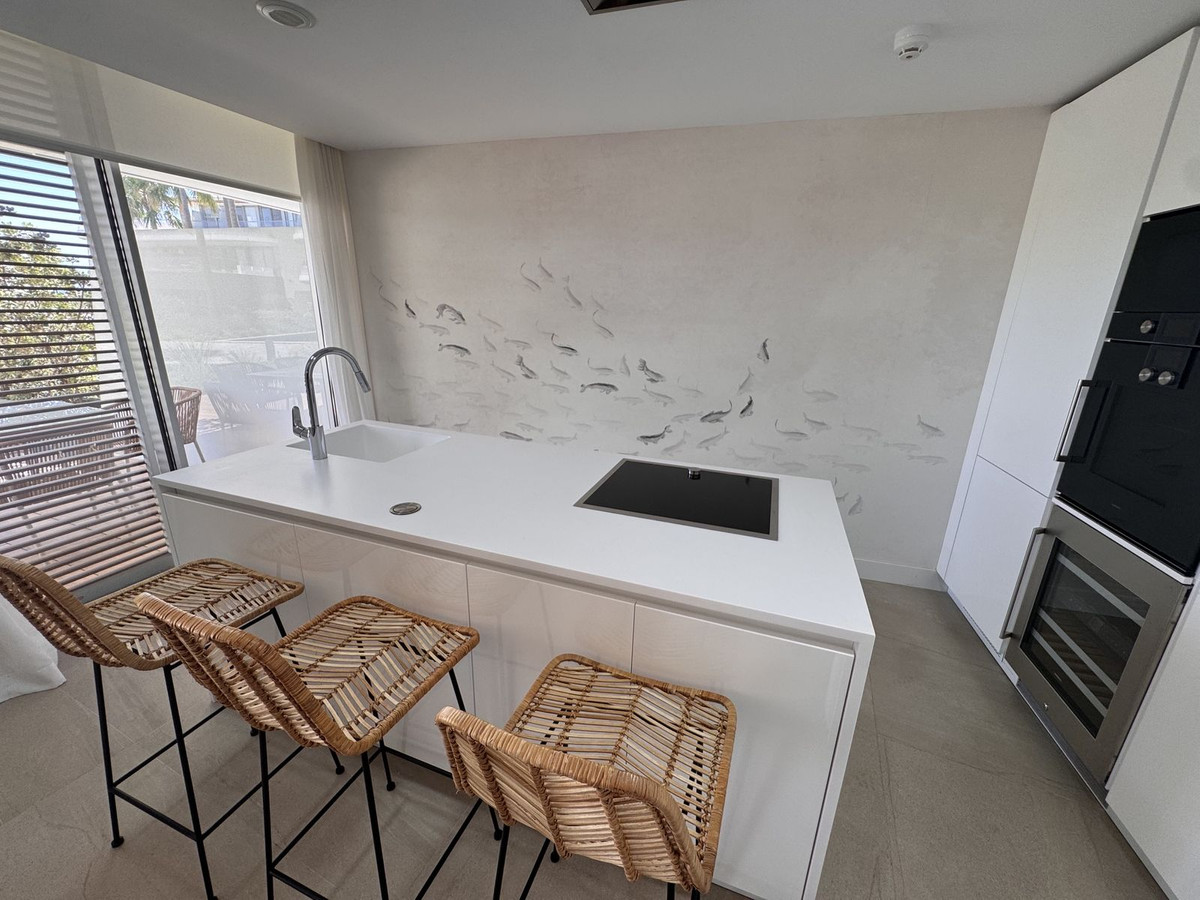 Apartment for sale in Estepona