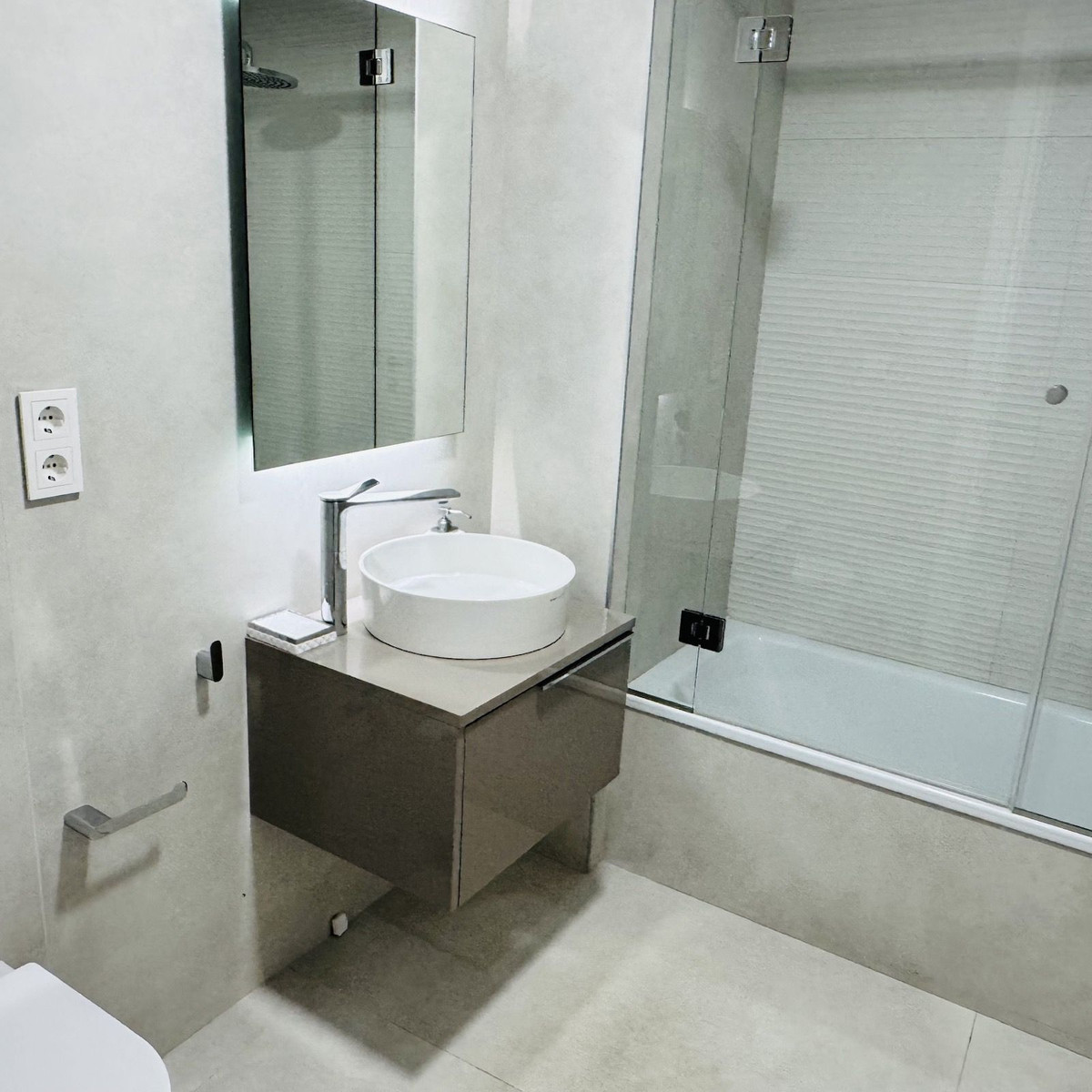 Apartment for sale in Estepona