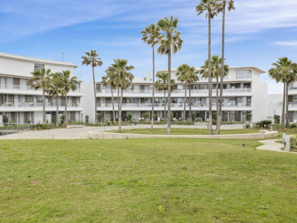 Apartment for sale in Estepona