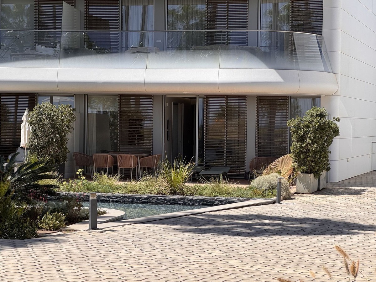 Apartment for sale in Estepona