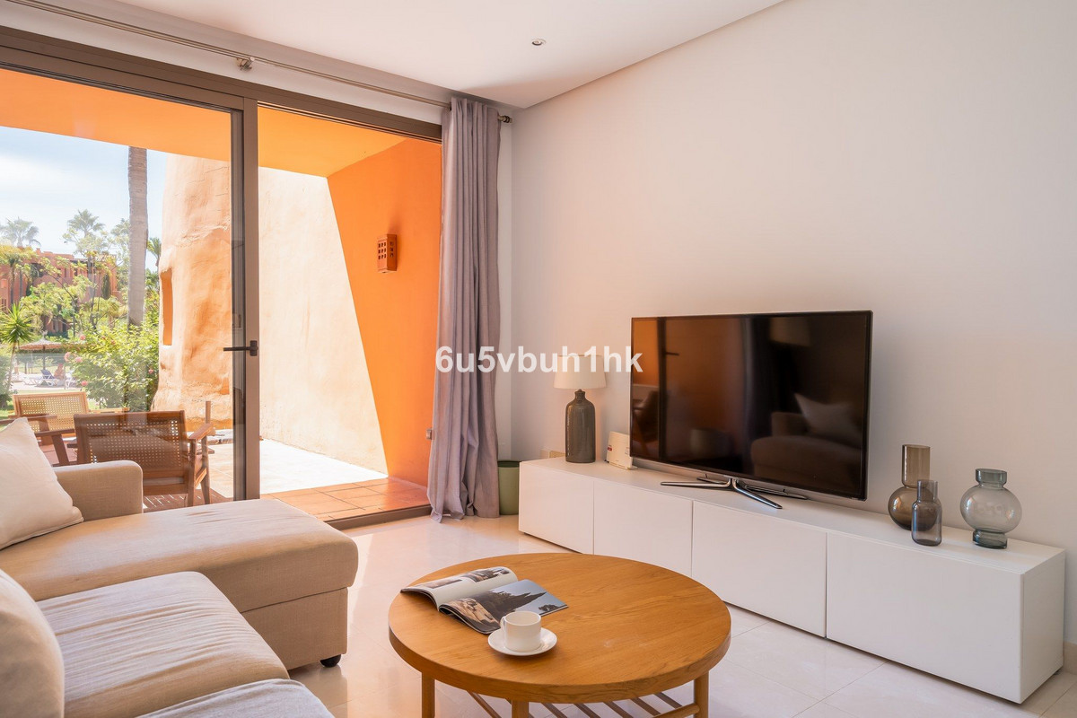 Apartment for sale in Estepona