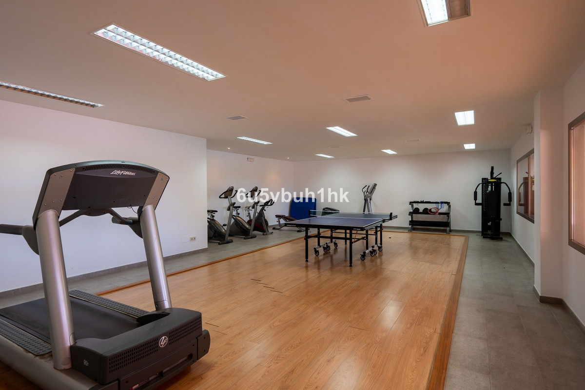 Apartment for sale in Estepona