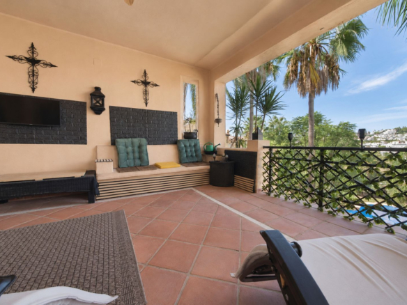 Apartment for sale in Estepona