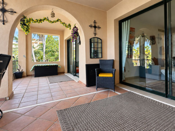 Apartment for sale in Estepona