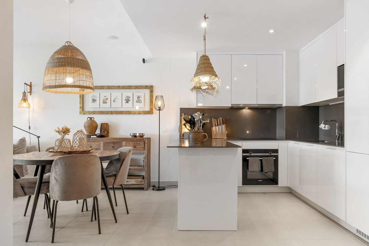 Apartment for sale in Estepona