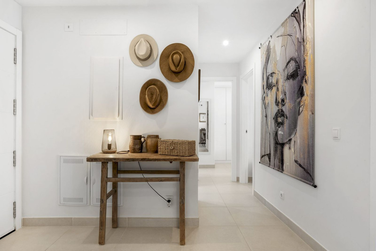 Apartment for sale in Estepona