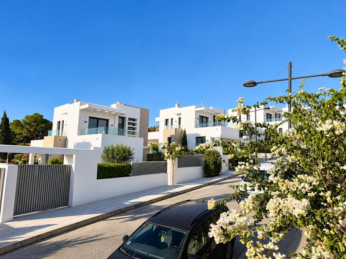 Apartment for sale in Estepona