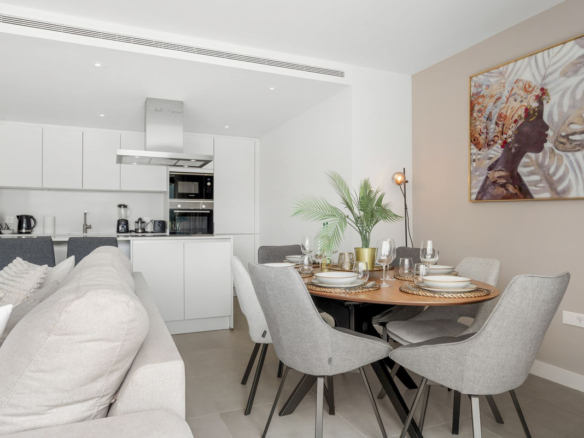 Apartment for sale in Estepona
