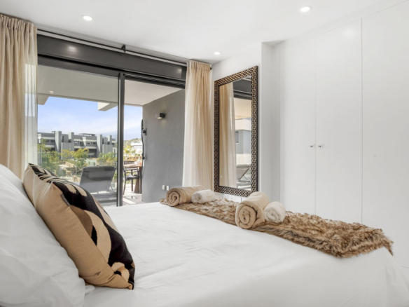 Apartment for sale in Estepona