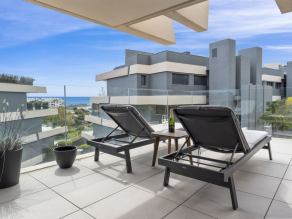 Apartment for sale in Estepona