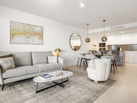 Apartment for sale in Estepona